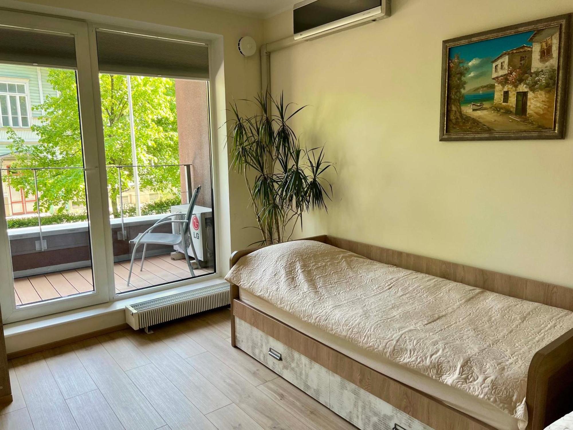 Next To Old Town, Free Underground Parking, Peaceful Location *