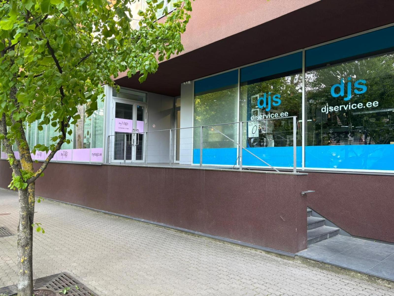Next To Old Town, Free Underground Parking, Peaceful Location Appartamento